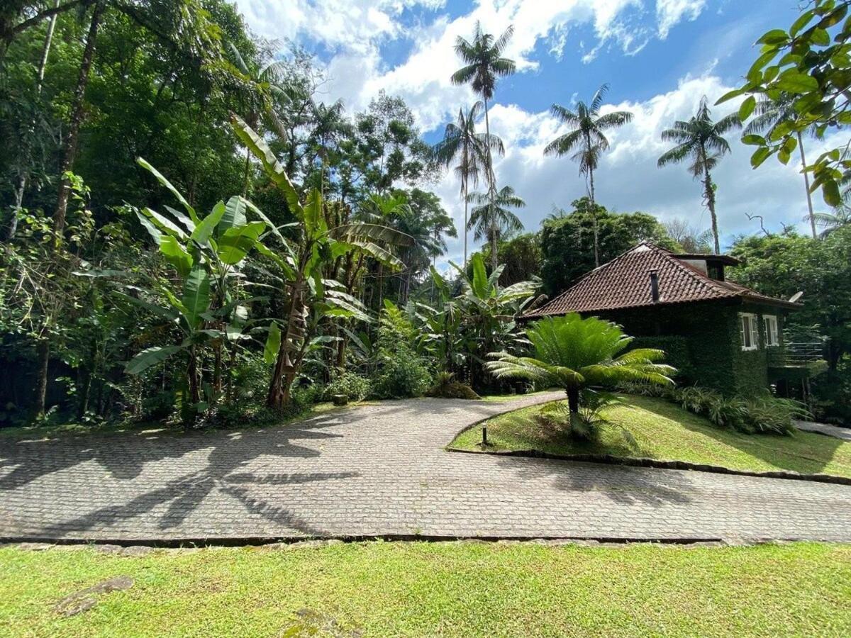 Refúgio romântico em meio à natureza Penedo  Exterior foto